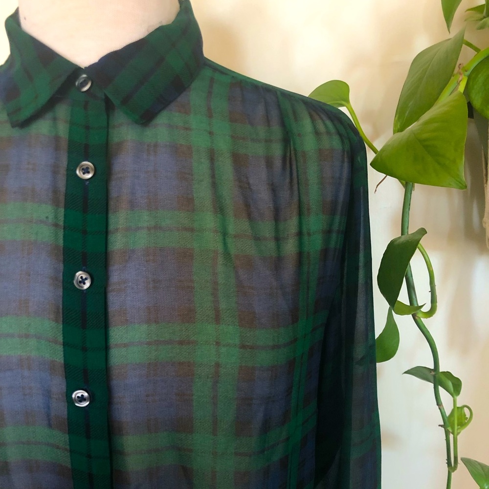 Banana republic semi sheer green plaid long sleeve button down shirt size small